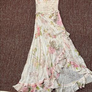 Rococo Sands Melody strapless maxi dress in colorful
Floral women’s small